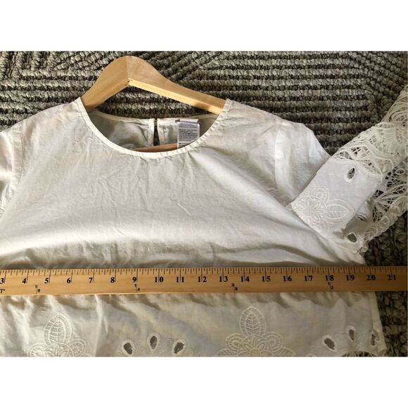 Chico’s Crochet Embroidered Blouse Size 1 US SZ 8/10 - Picture 7 of 8